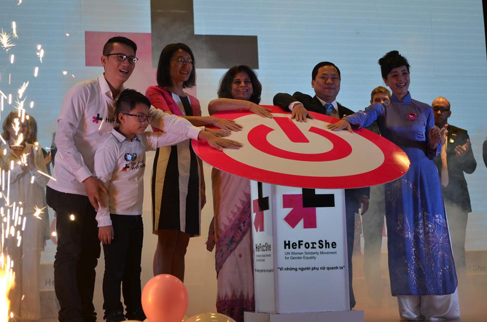 “HeForShe – Vì những người phụ nữ quanh ta” tại Việt Nam